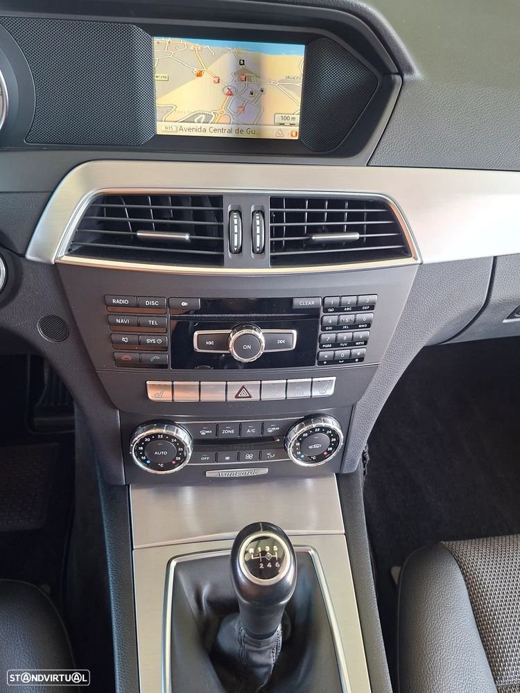 Mercedes-Benz C 220 CDI Avantgarde Edition - 16