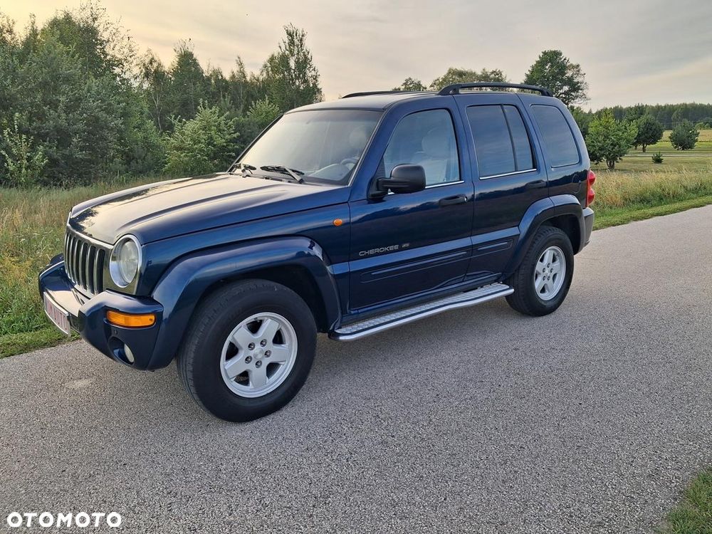 Jeep Cherokee - 17