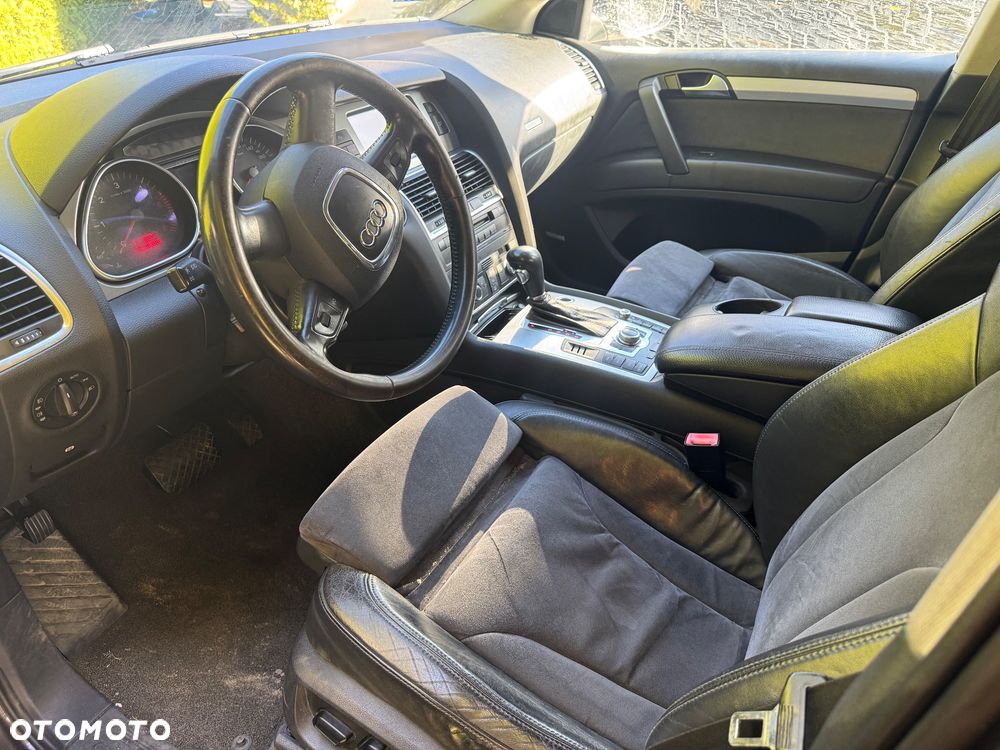 Audi Q7 3.0 TDI Quattro Tiptr - 9