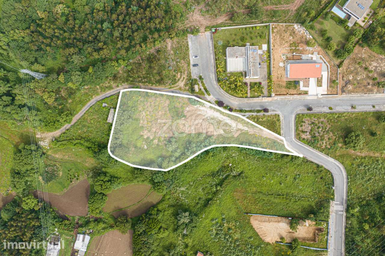 Terreno agrícola, com 4.800 m2, em Leça do Balio, Matosinhos.