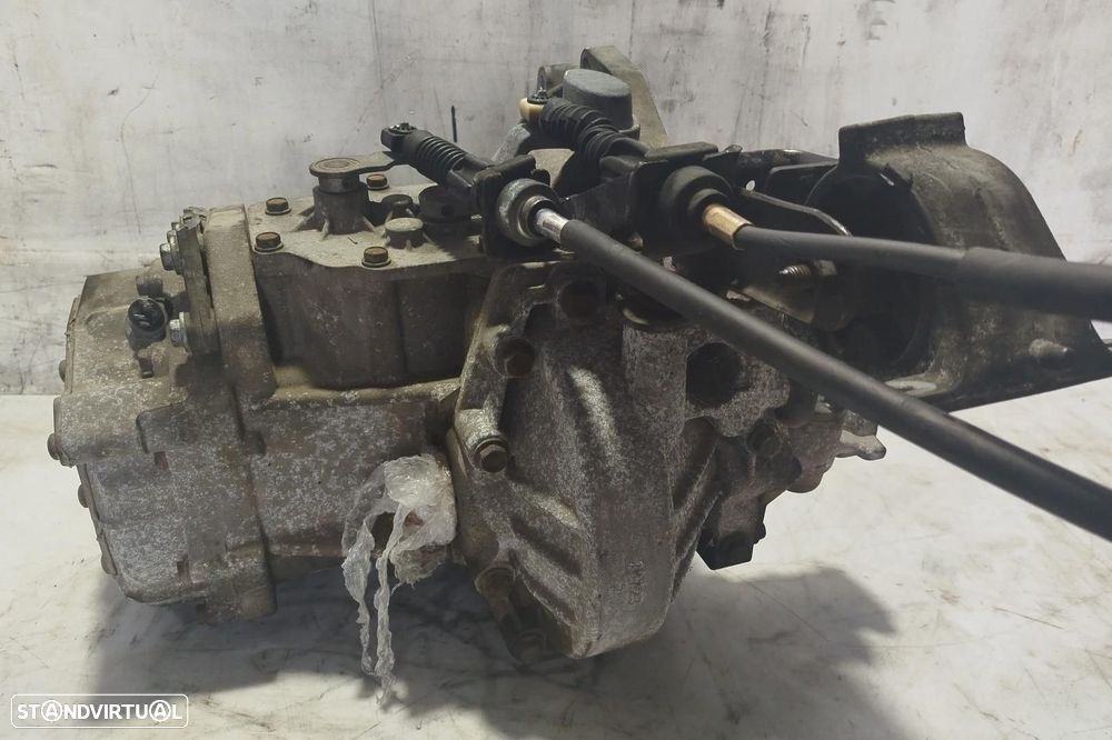 Caixa de velocidades manual CHRYSLER Voyager IV (RG, RS) - 2