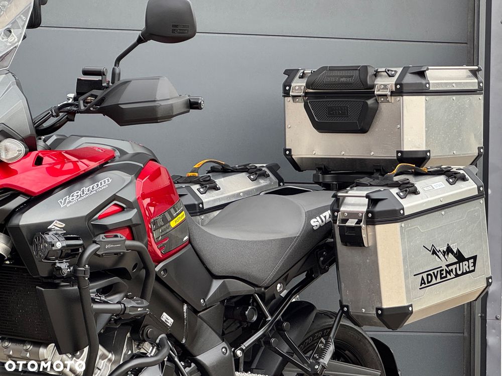 Suzuki V-STROM - 32