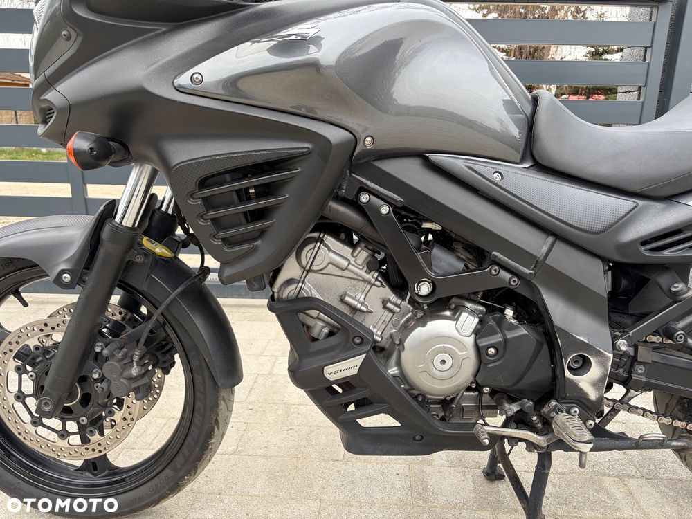 Suzuki V-STROM - 5