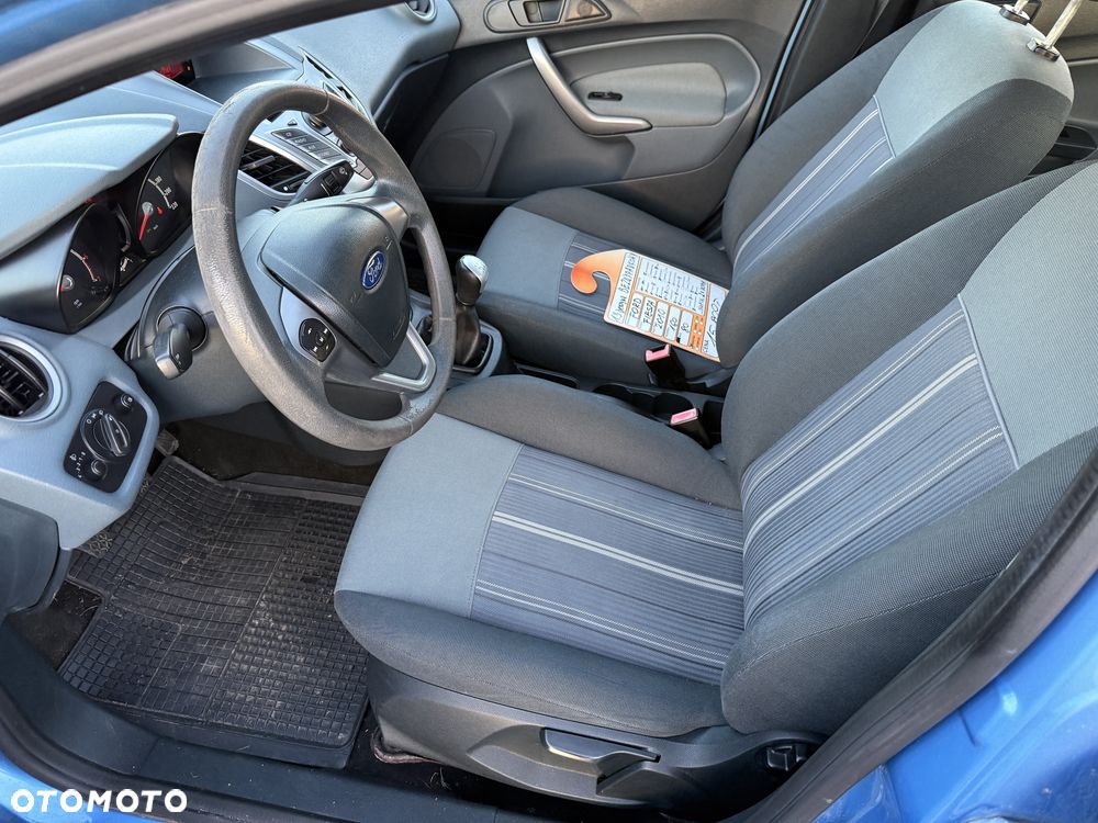 Ford Fiesta - 5