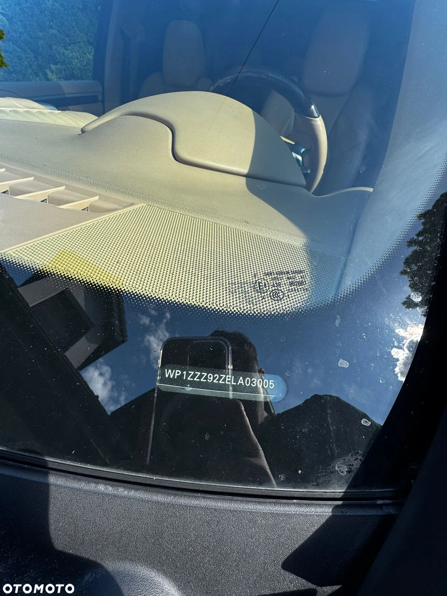 Porsche Cayenne - 23