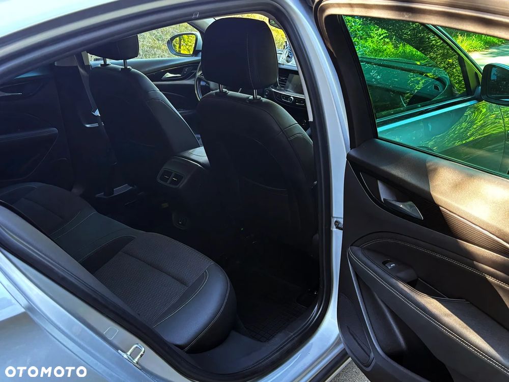 Opel Insignia 1.6 Automatik Edition - 14
