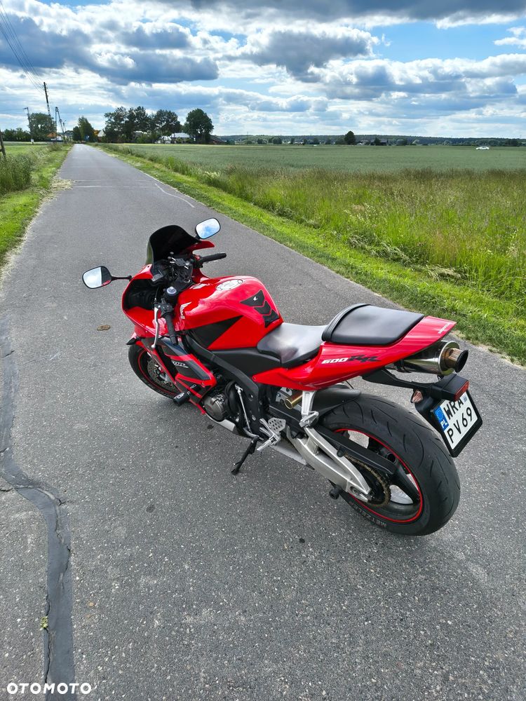 Honda CBR - 4