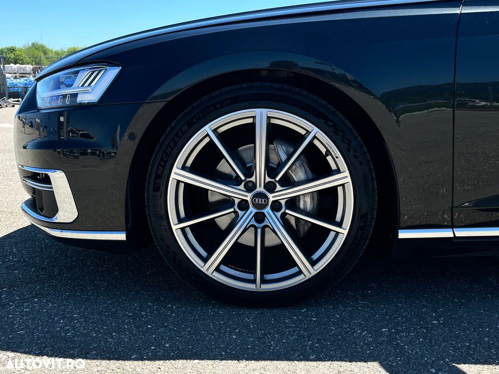 Audi A8 - 33
