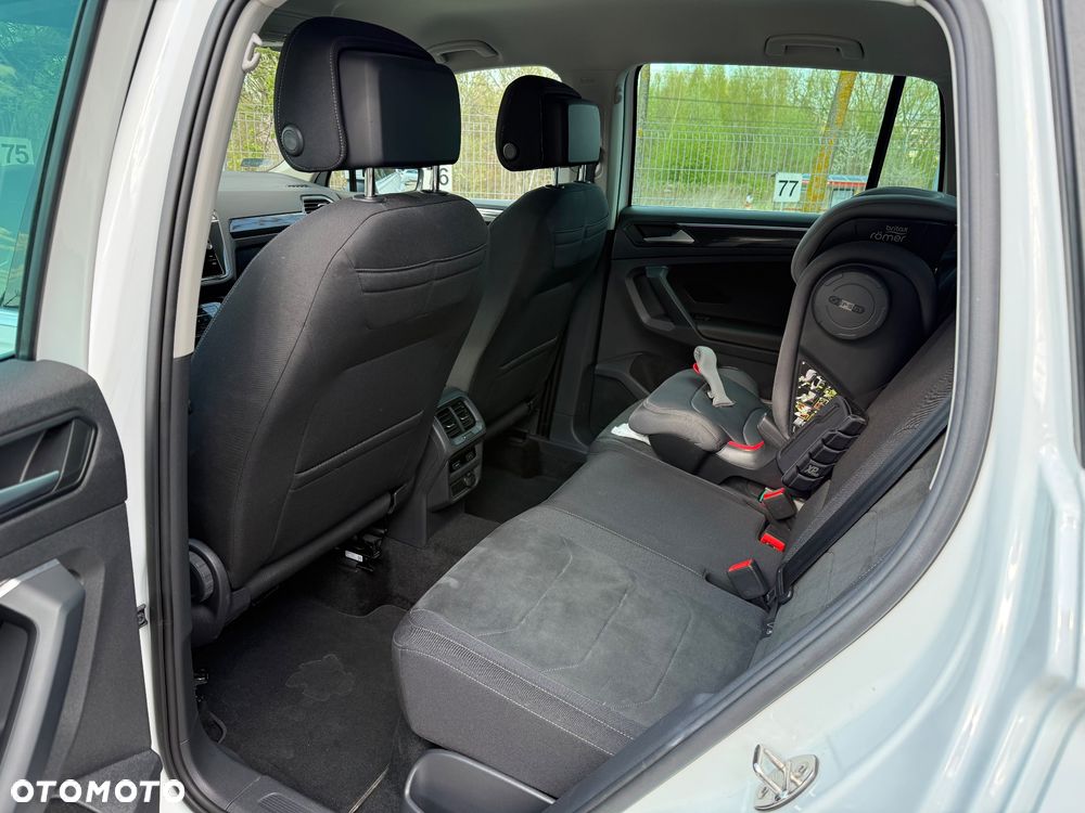 Volkswagen Tiguan 1.5 TSI EVO Elegance DSG - 9