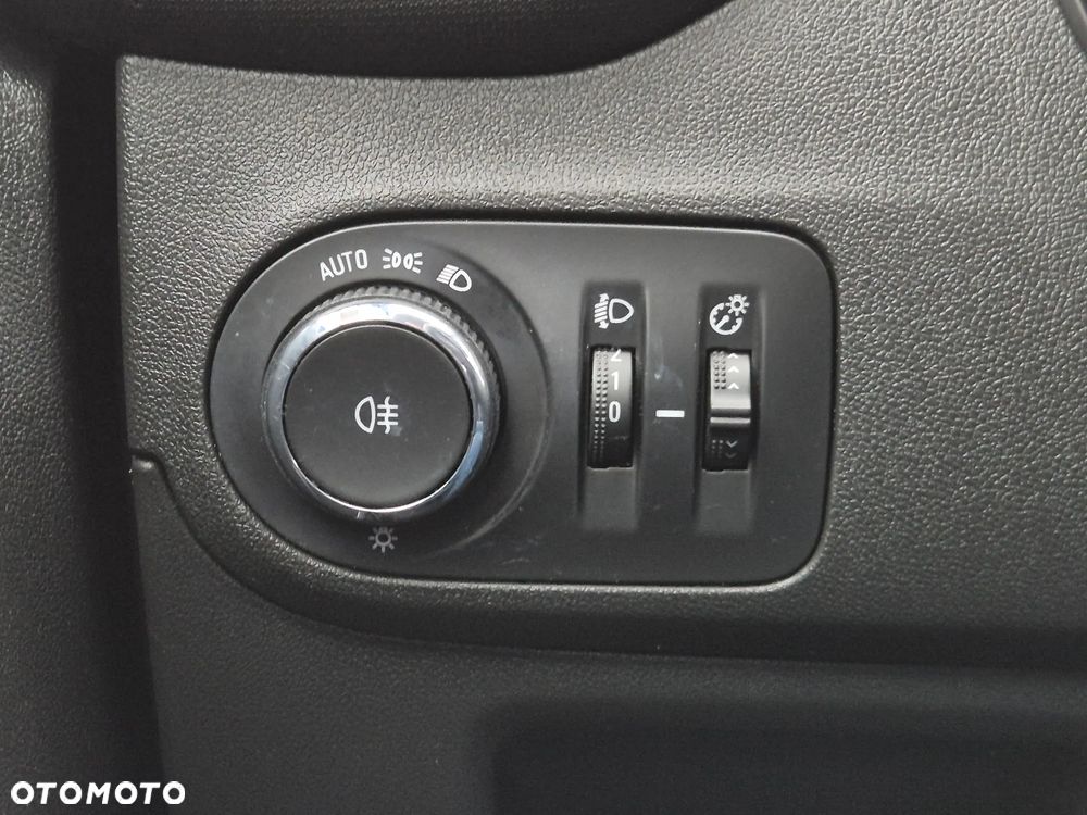 Opel Crossland X 1.2 T Eco Enjoy S&S - 24