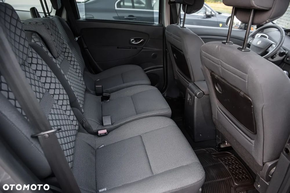 Renault Scenic 1.5 dCi Authentique - 25