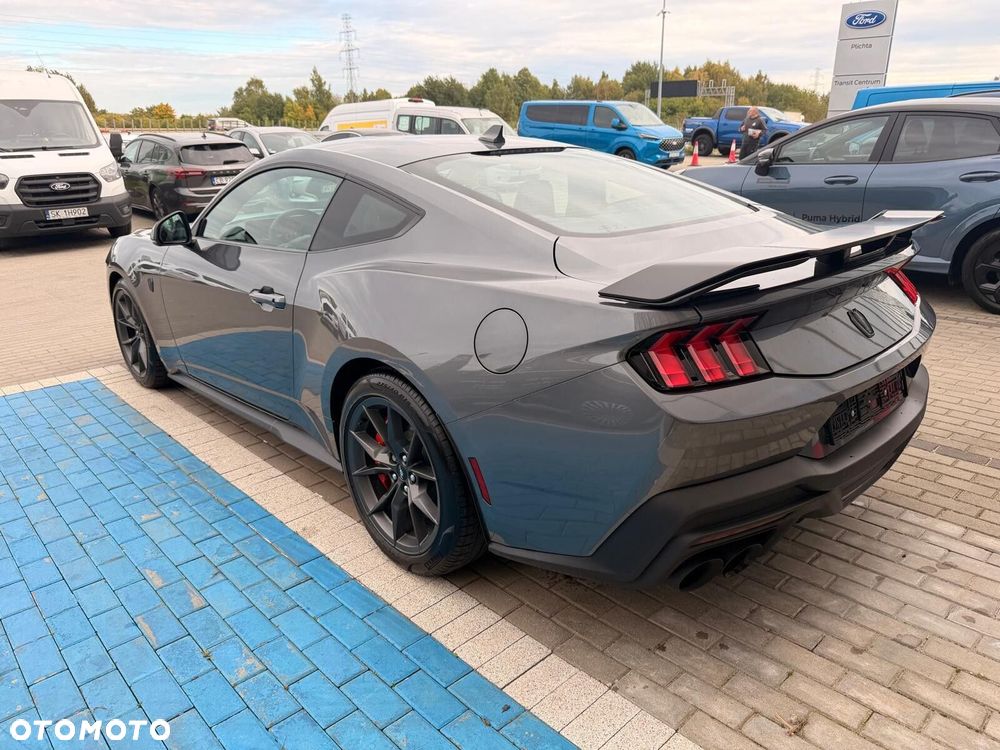 Ford Mustang - 10