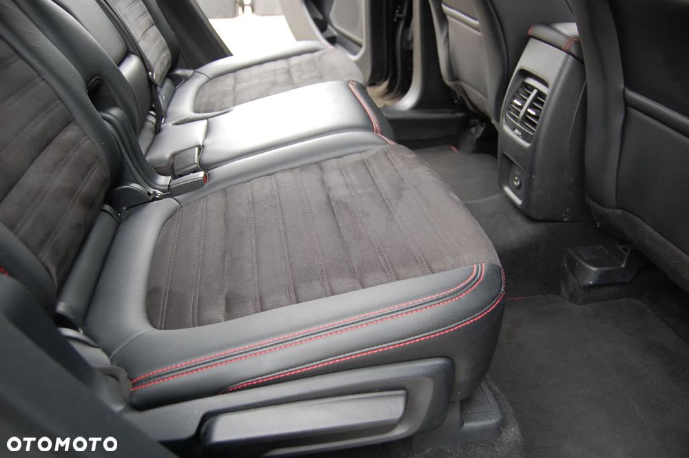 Ford Kuga 2.0 EcoBlue AWD ST-Line - 16