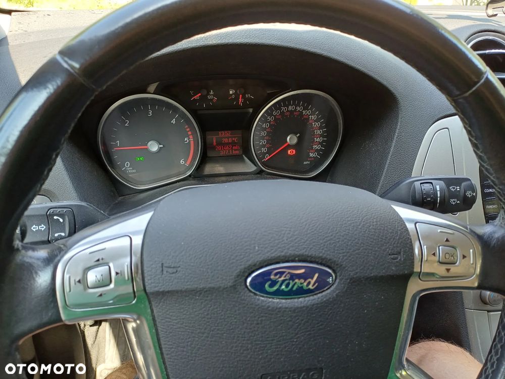Ford Mondeo Turnier 2.0 TDCi Trend - 17