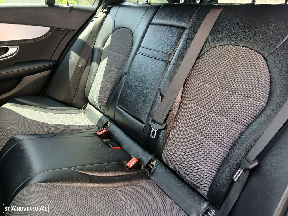 Mercedes-Benz C 220 BlueTEC Avantgarde Aut. - 24