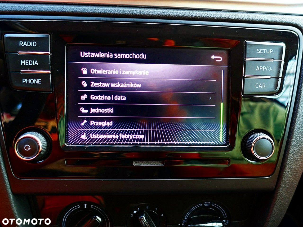 Skoda RAPID - 31