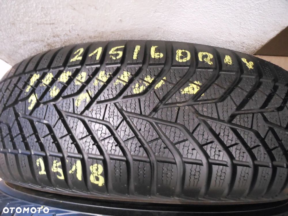 Opony 215/60r17 yokohama bluearth winter v905 8mm  zima para - 2