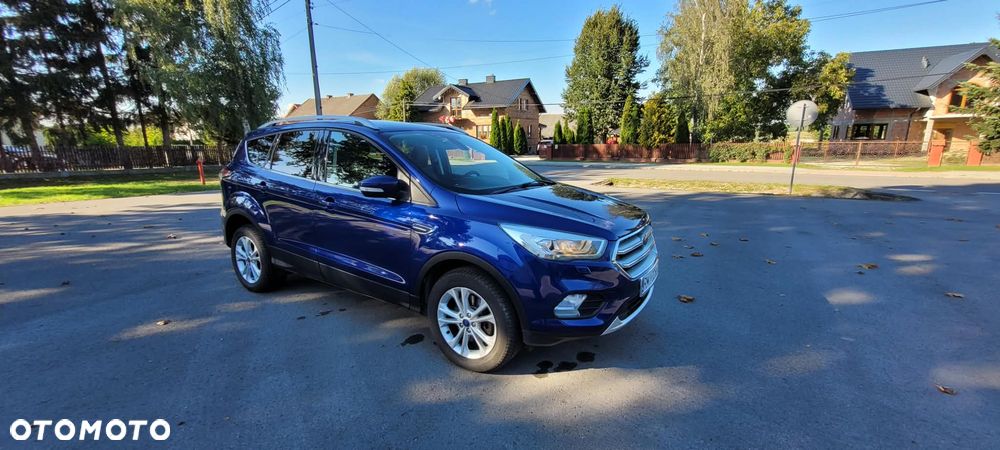 Ford Kuga 1.5 TDCi FWD Titanium - 16