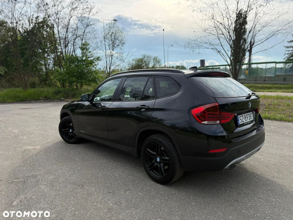 BMW X1 sDrive18d Sport Line - 7