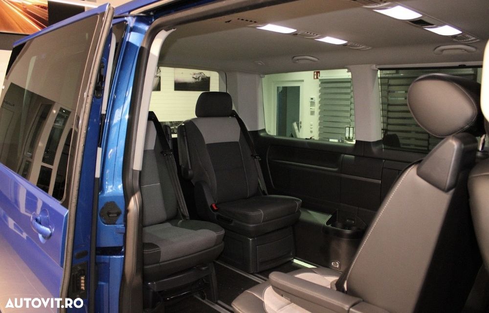 Volkswagen Multivan - 9