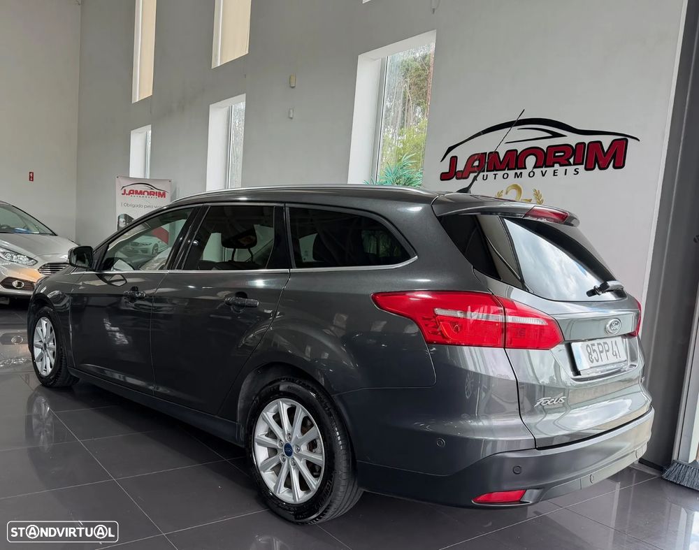 Ford Focus SW 1.0 SCTi Titanium - 2