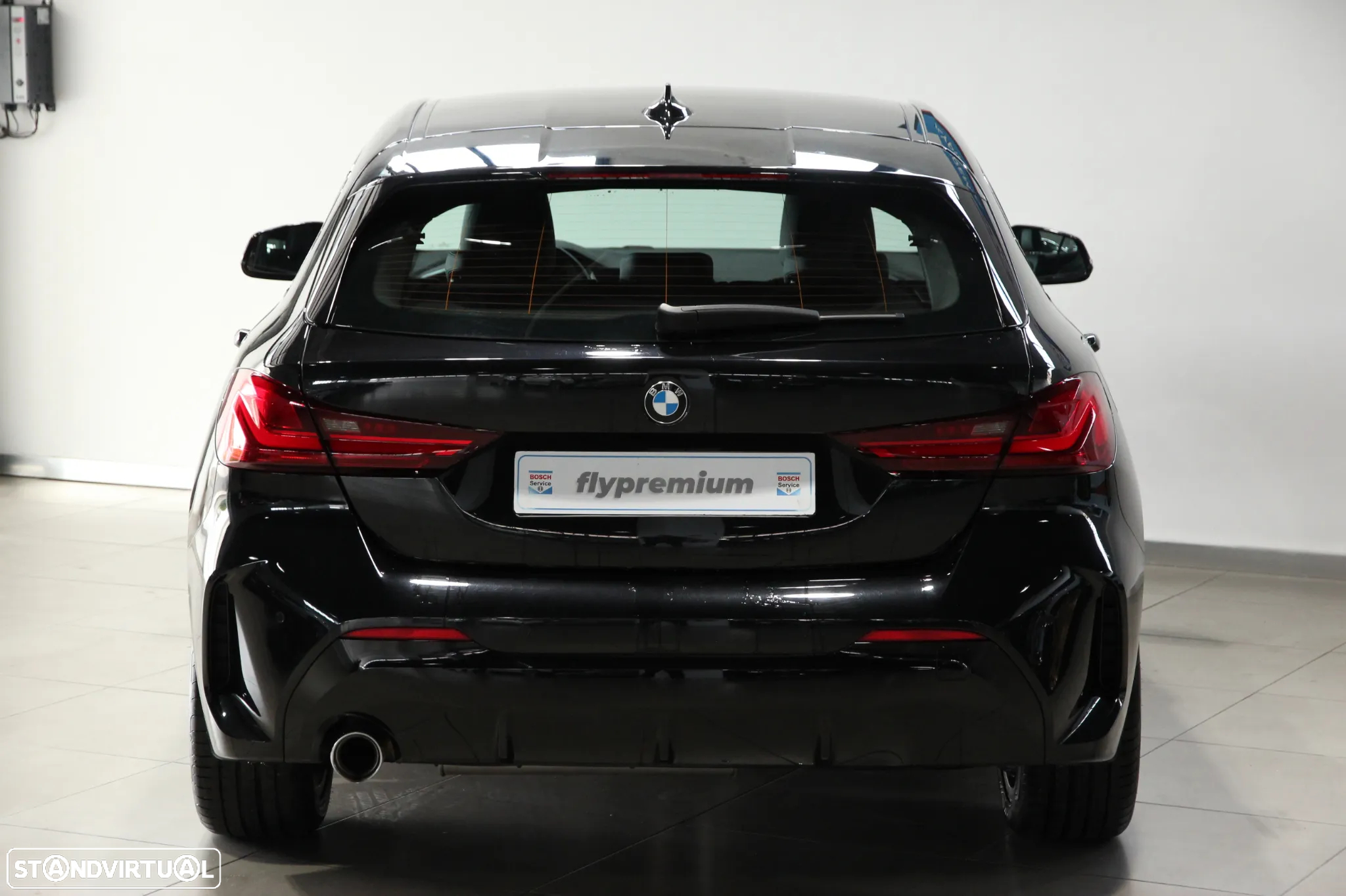 BMW 116 d Pack Desportivo M - 5