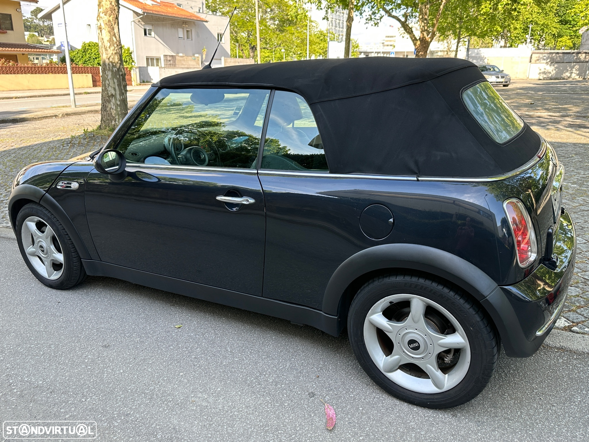 MINI Cabrio Cooper - 6