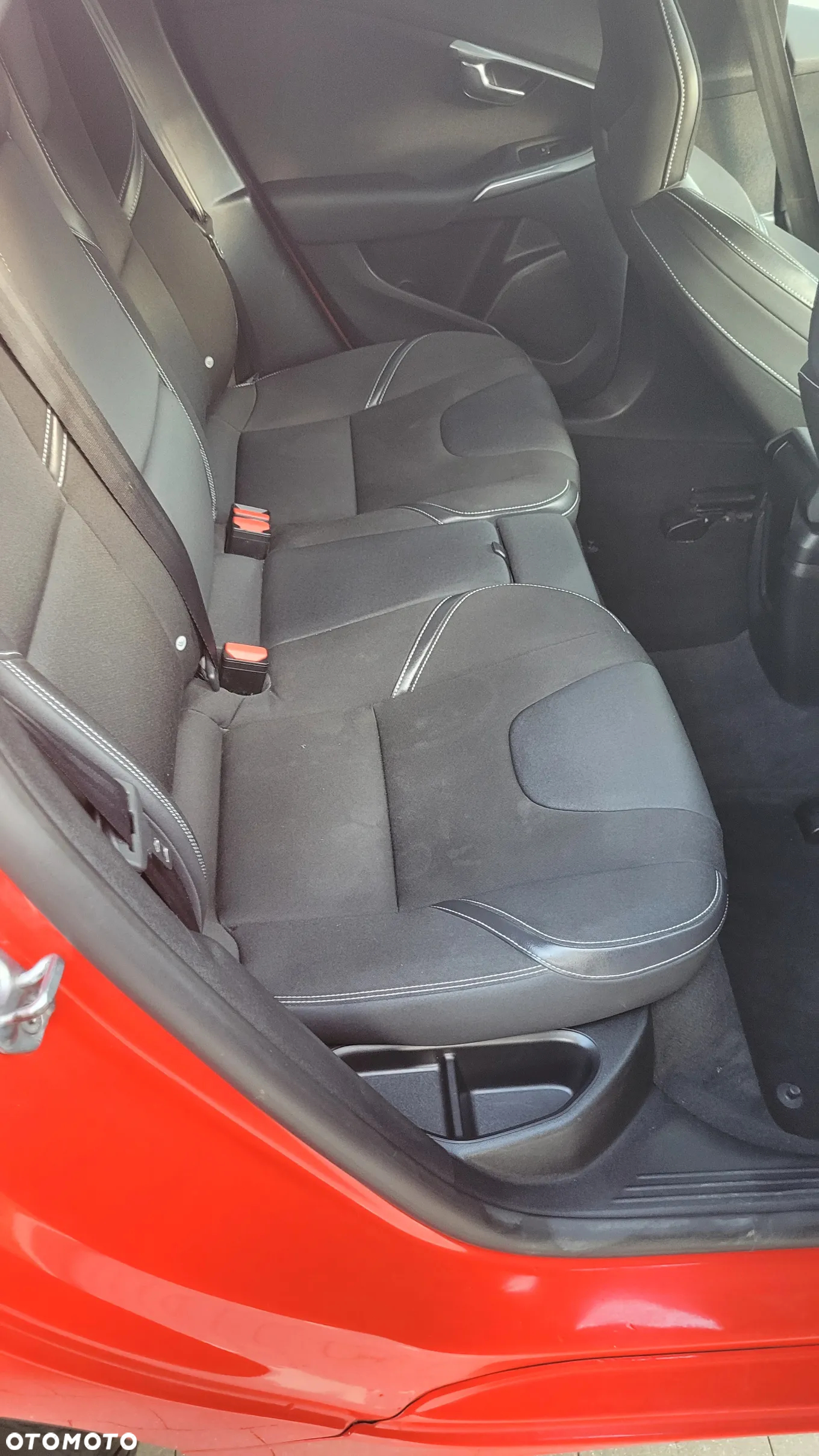 Volvo V40 - 20