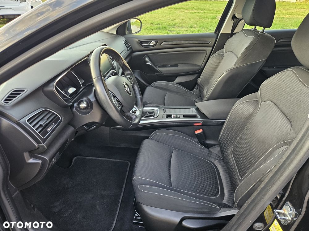 Renault Megane TCe 140 GPF EDC TECHNO - 36