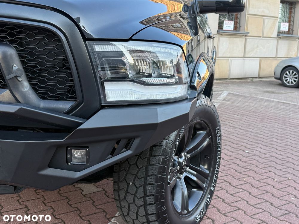 RAM 1500 - 12