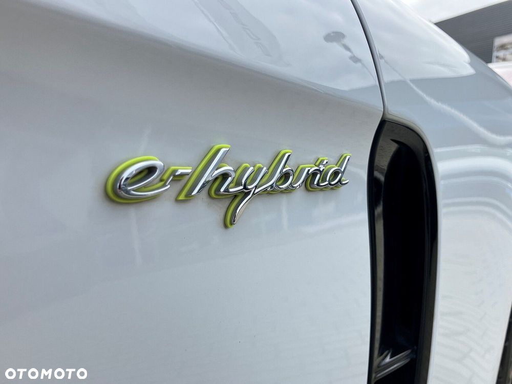 Porsche Panamera - 38