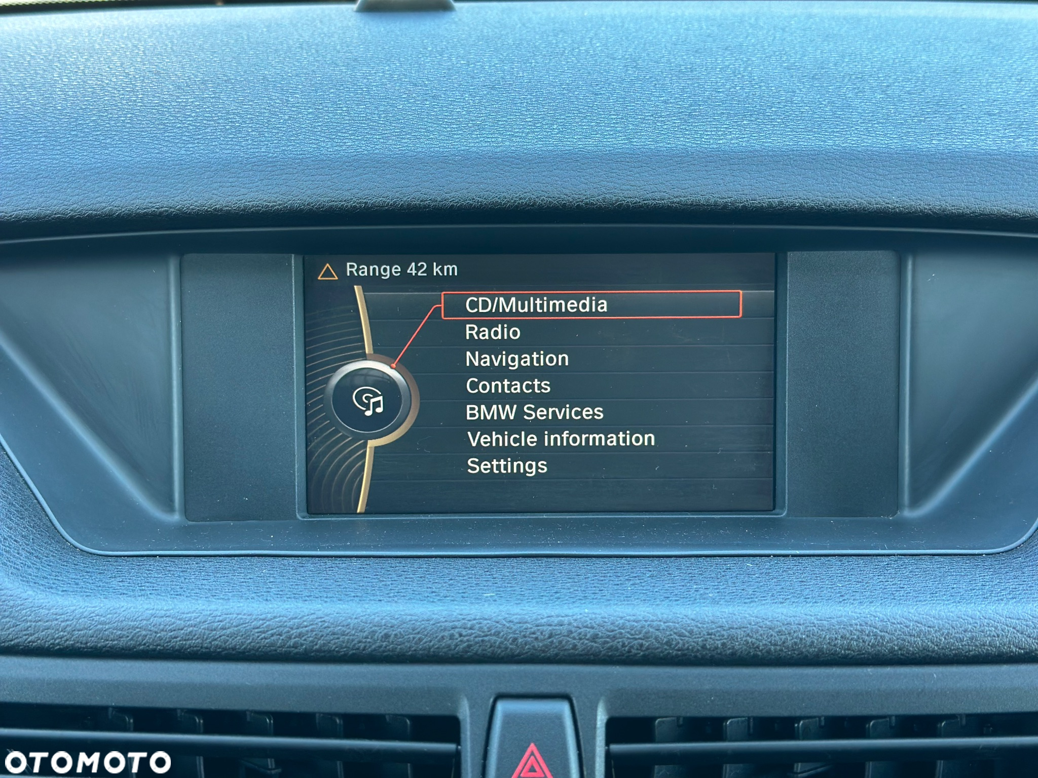 BMW X1 sDrive18i - 18