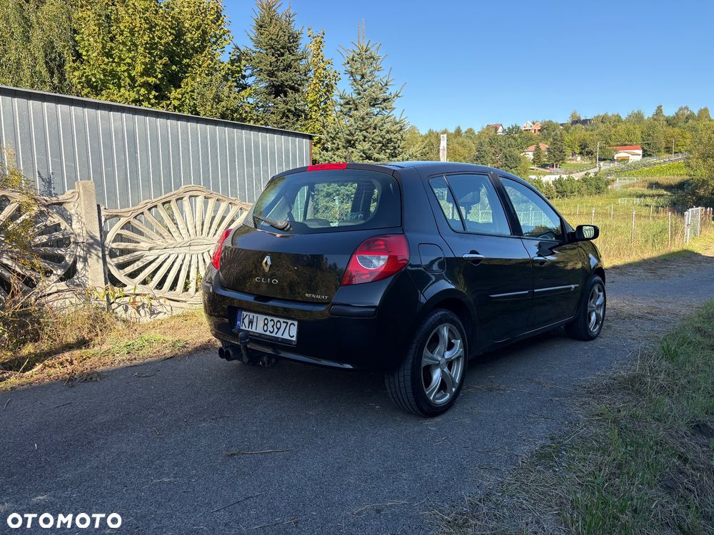 Renault Clio 2007 photo 5