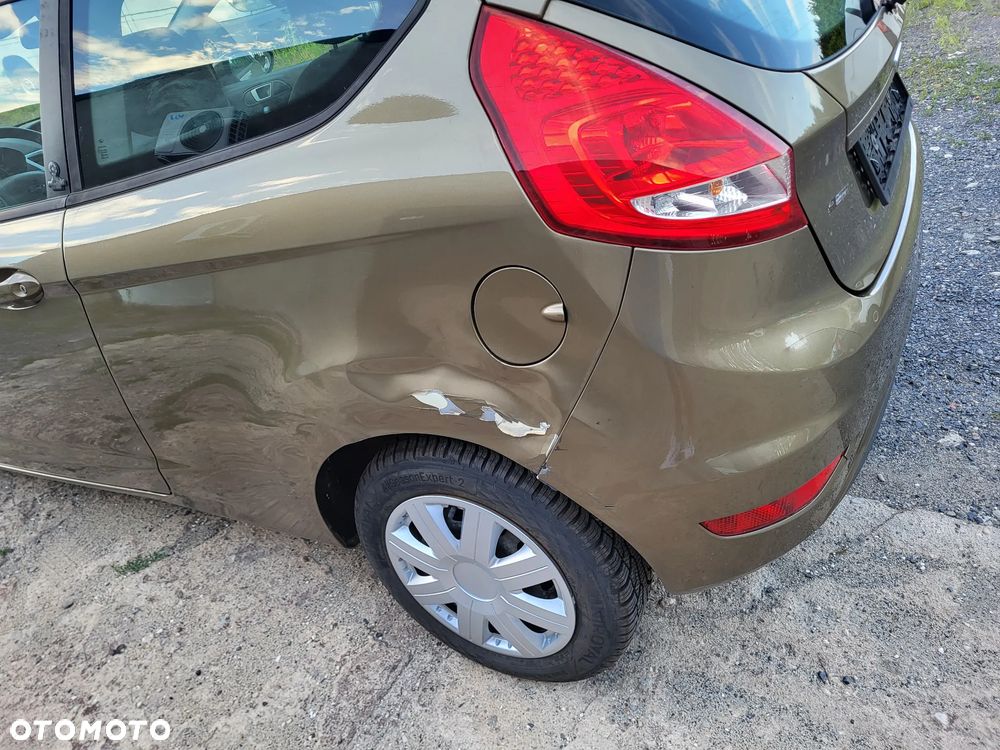 Ford Fiesta - 6