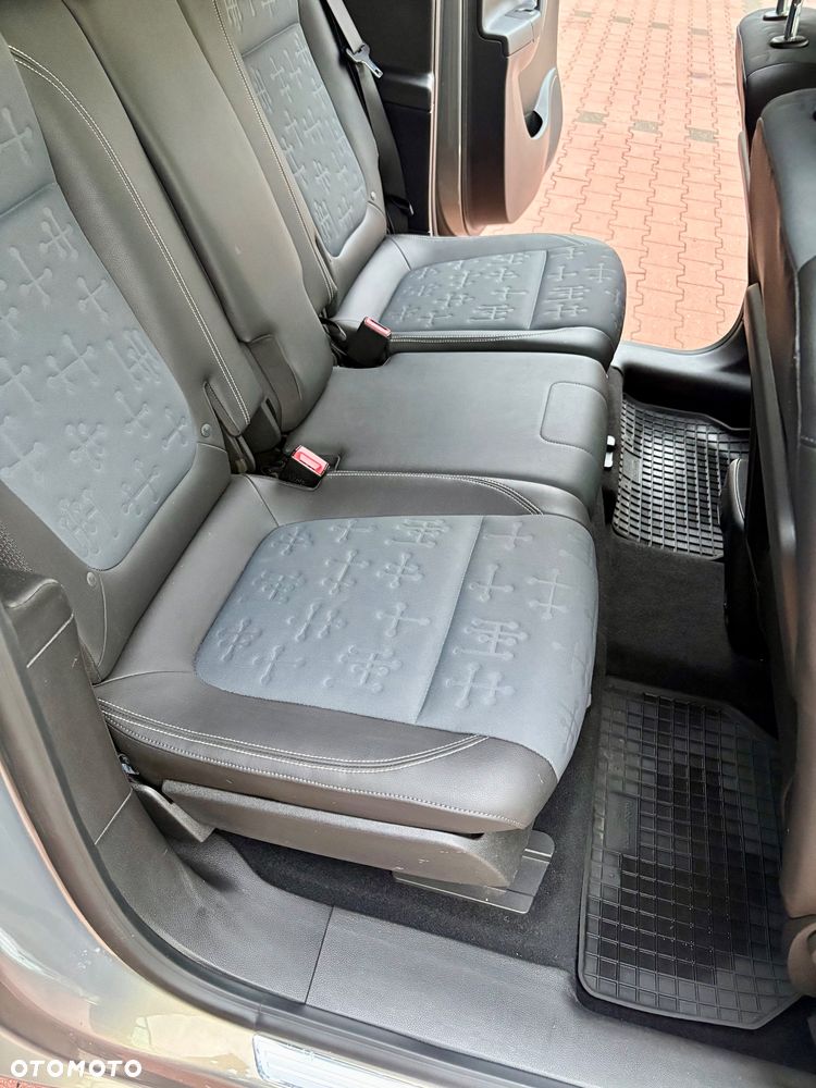Opel Meriva - 10