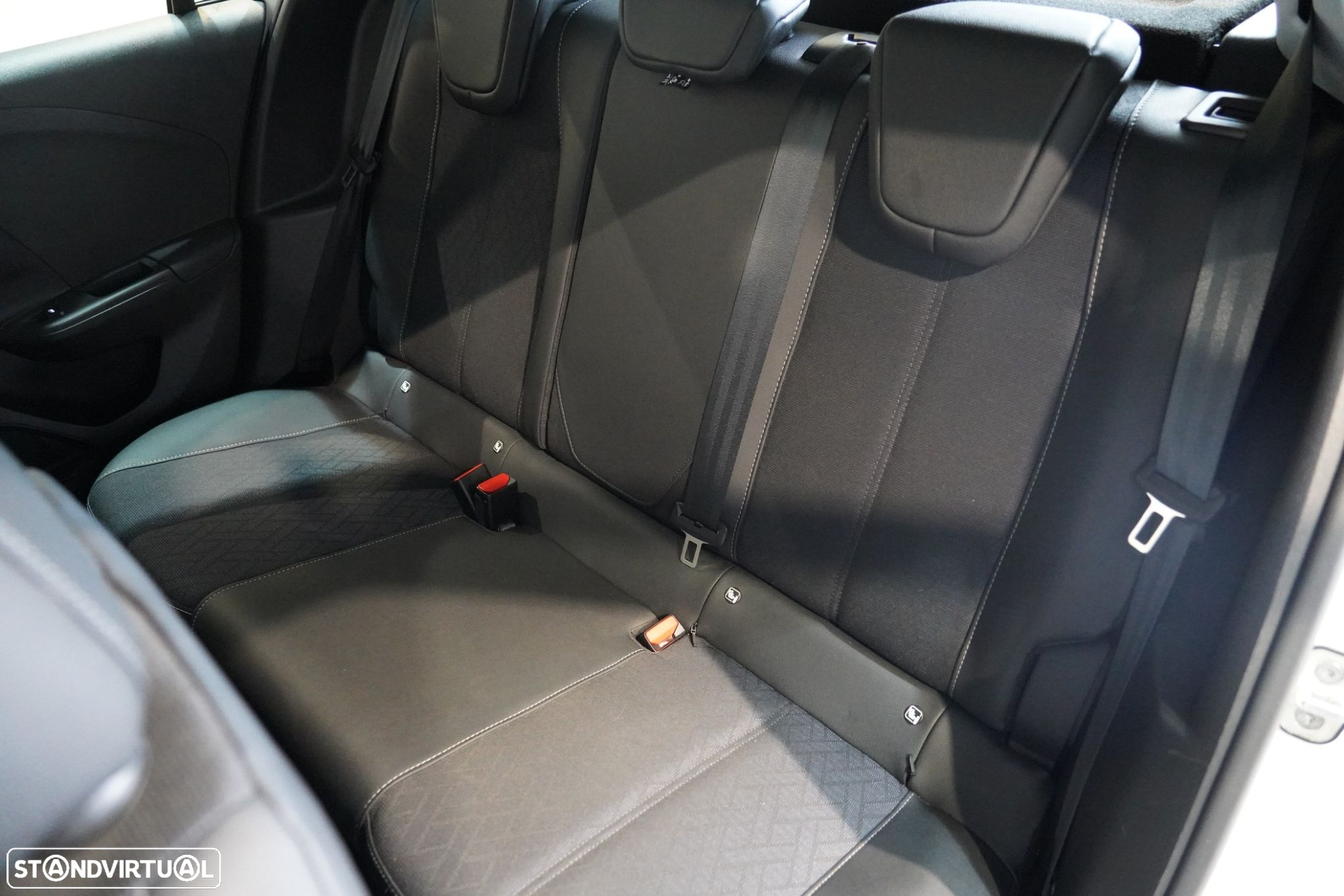Opel Corsa-e - 22