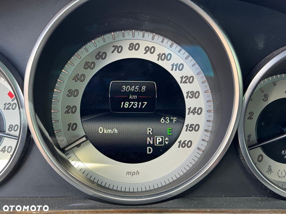 Mercedes-Benz Klasa E - 13