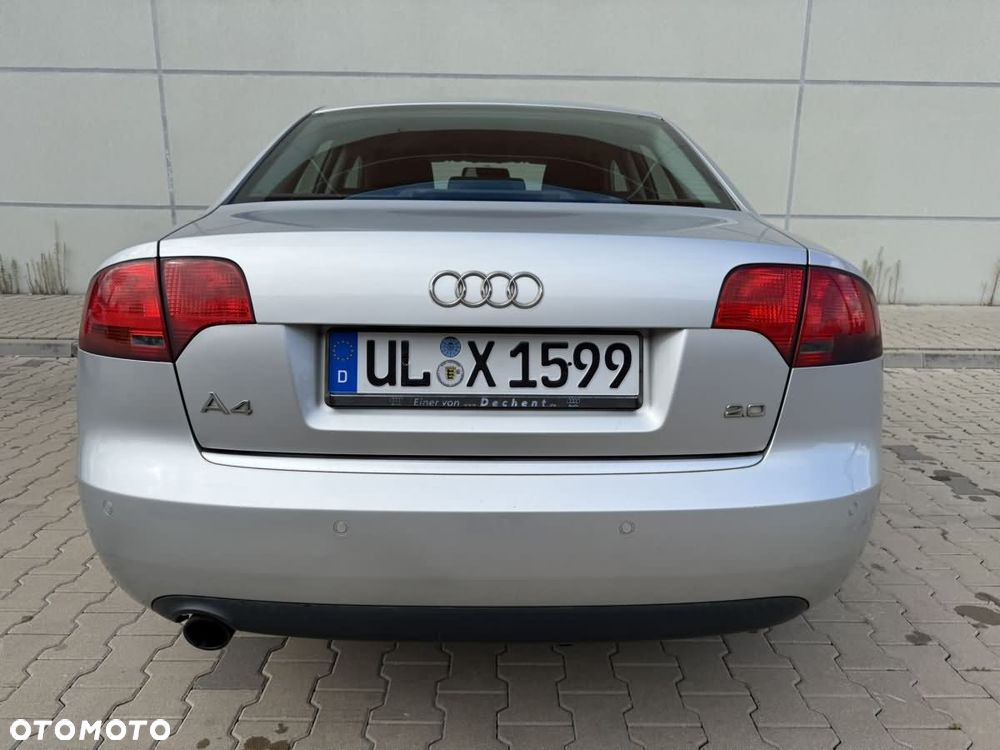 Audi A4 Limousine 2 - 6