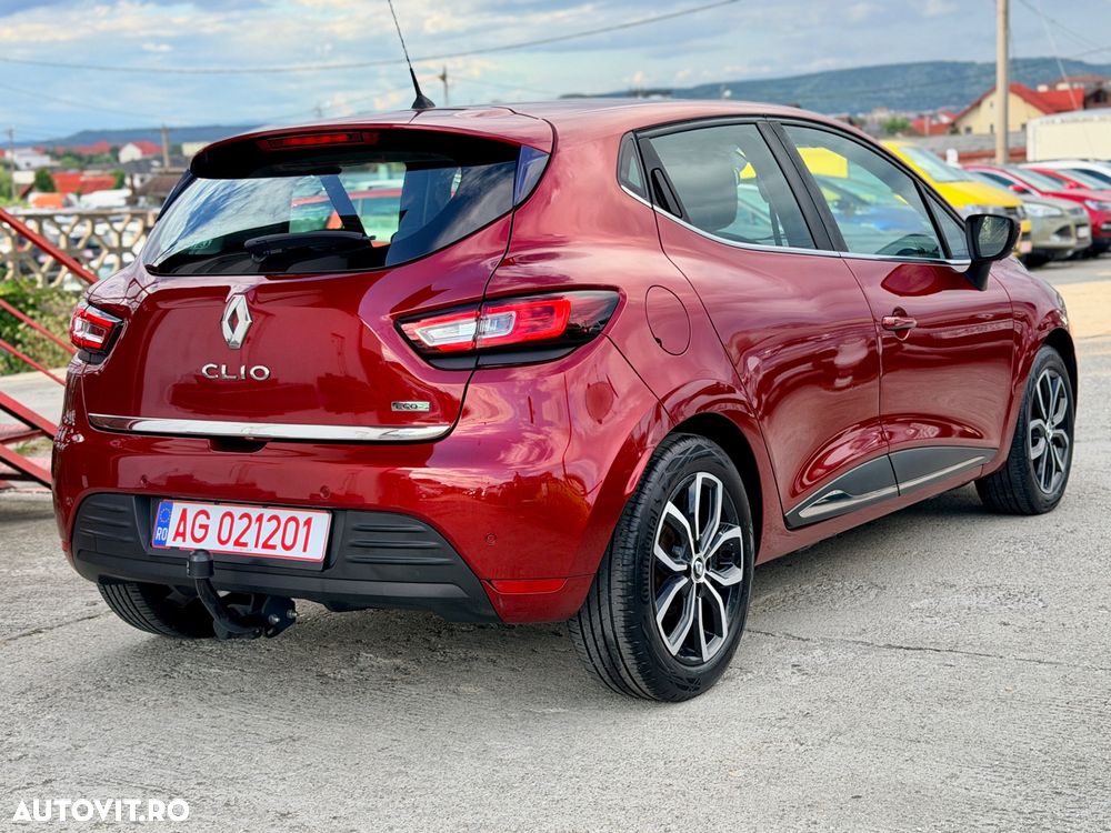 Renault Clio - 19