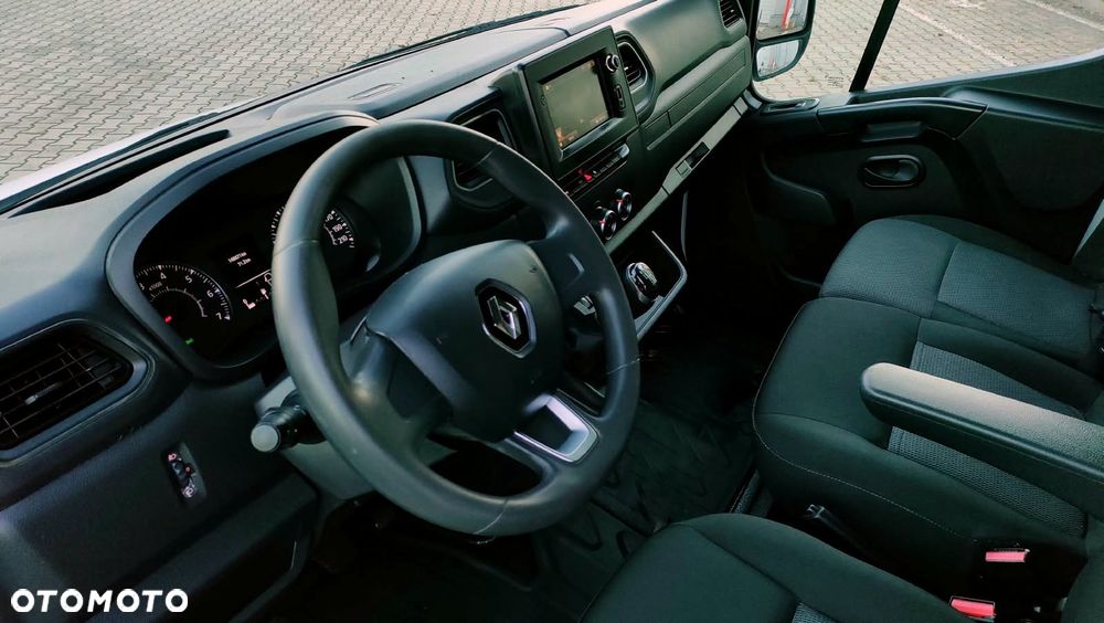Renault Master - 17