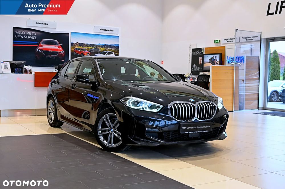 BMW Seria 1 118i - 1