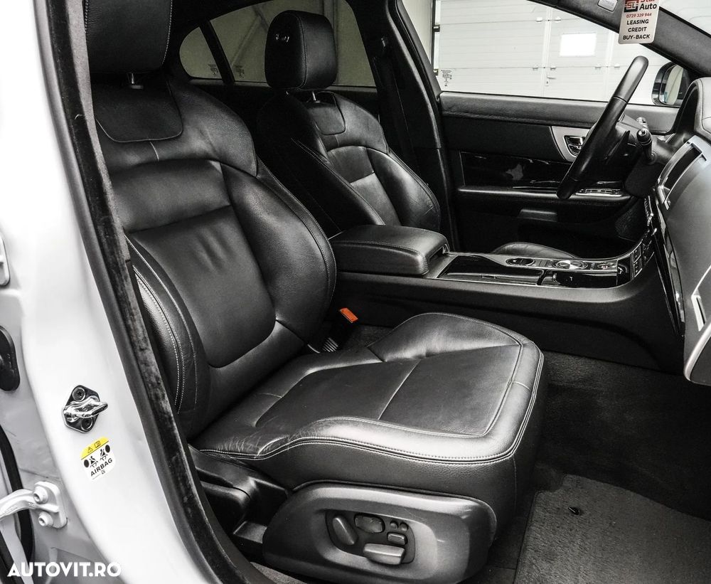 Jaguar XF 2.2D Premium Luxury - 15