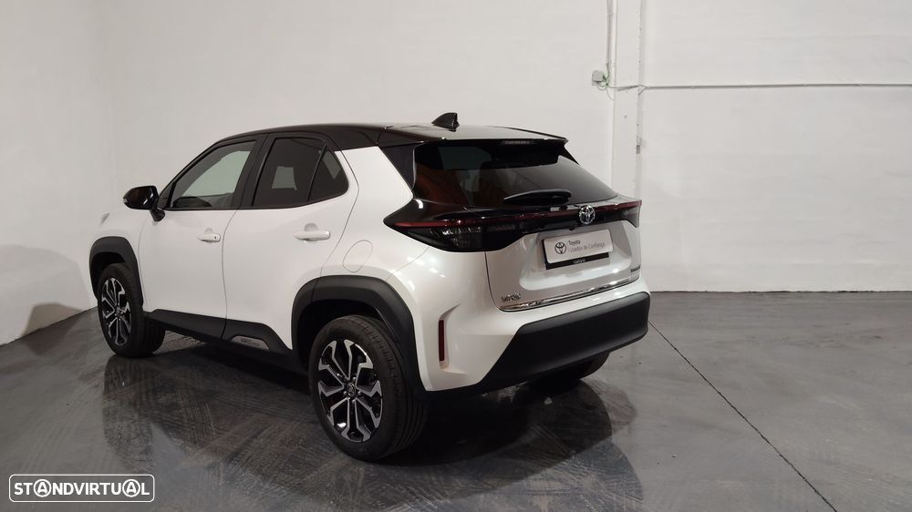 Toyota Yaris Cross 1.5 HDF Square Collection AWD - 2