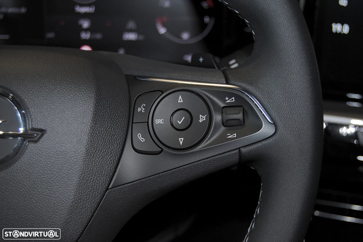 Opel Mokka 1.2 Hybrid GS eDCT - 23