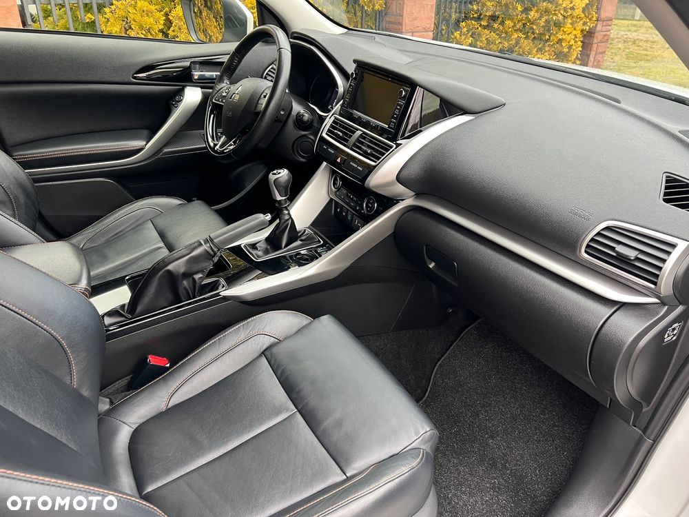 Mitsubishi Eclipse Cross 1.5 T-MIVEC (ClearTec) 2WD Top - 22