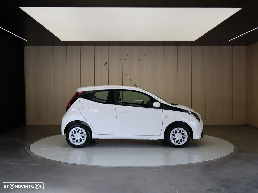 Toyota Aygo 1.0 X-Play - 7