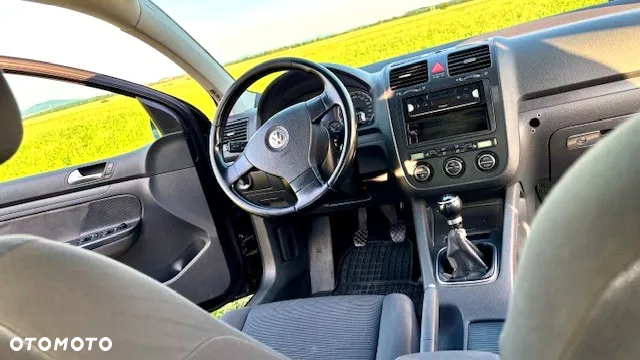 Volkswagen Golf V 1.9 TDI Trendline - 7