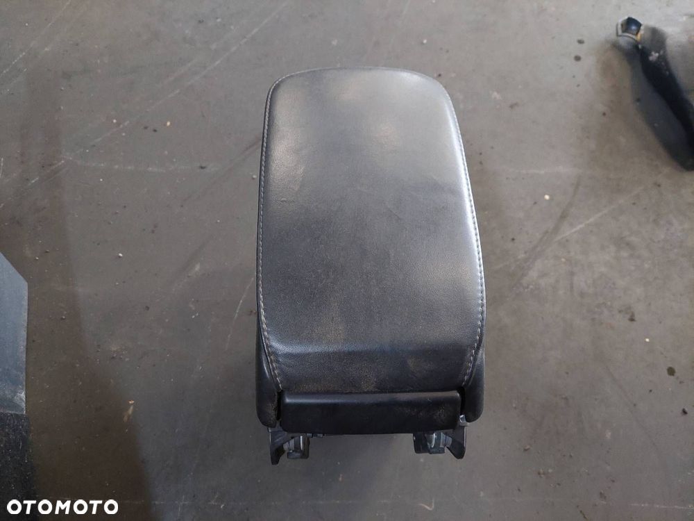 FOTELE KOMPLET LEWY PRAWY KANAPA TYŁ + BOCZKI SKODA SUPERB II SEDAN - 18