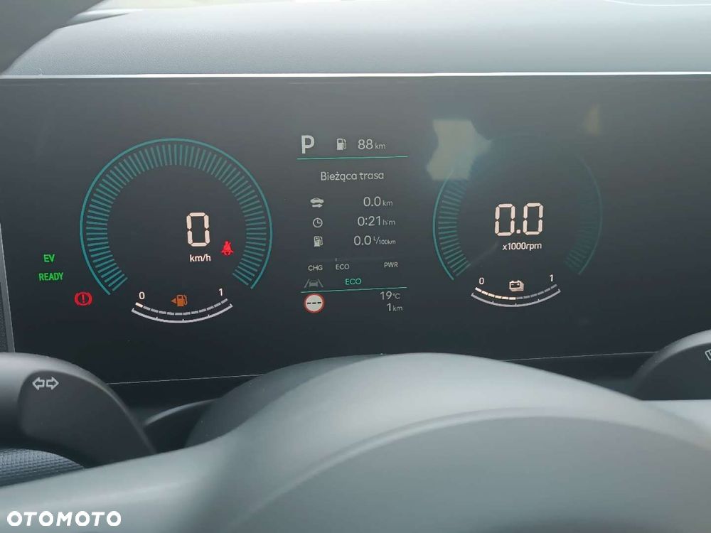 Hyundai Tucson 1.6 T-GDi HEV Smart 4WD - 21