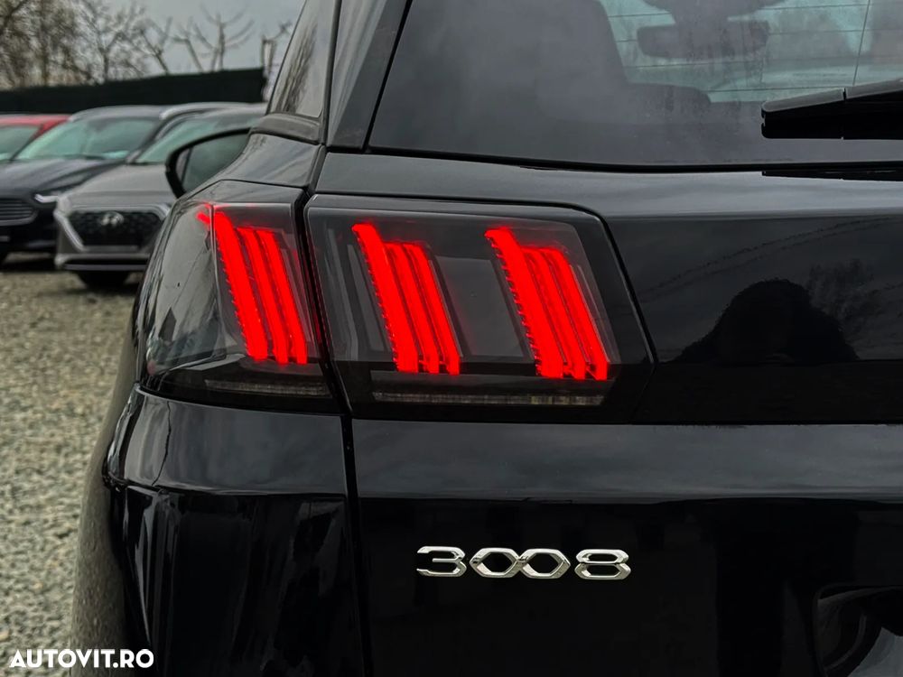 Peugeot 3008 225 e-EAT8 Allure Pack - 29
